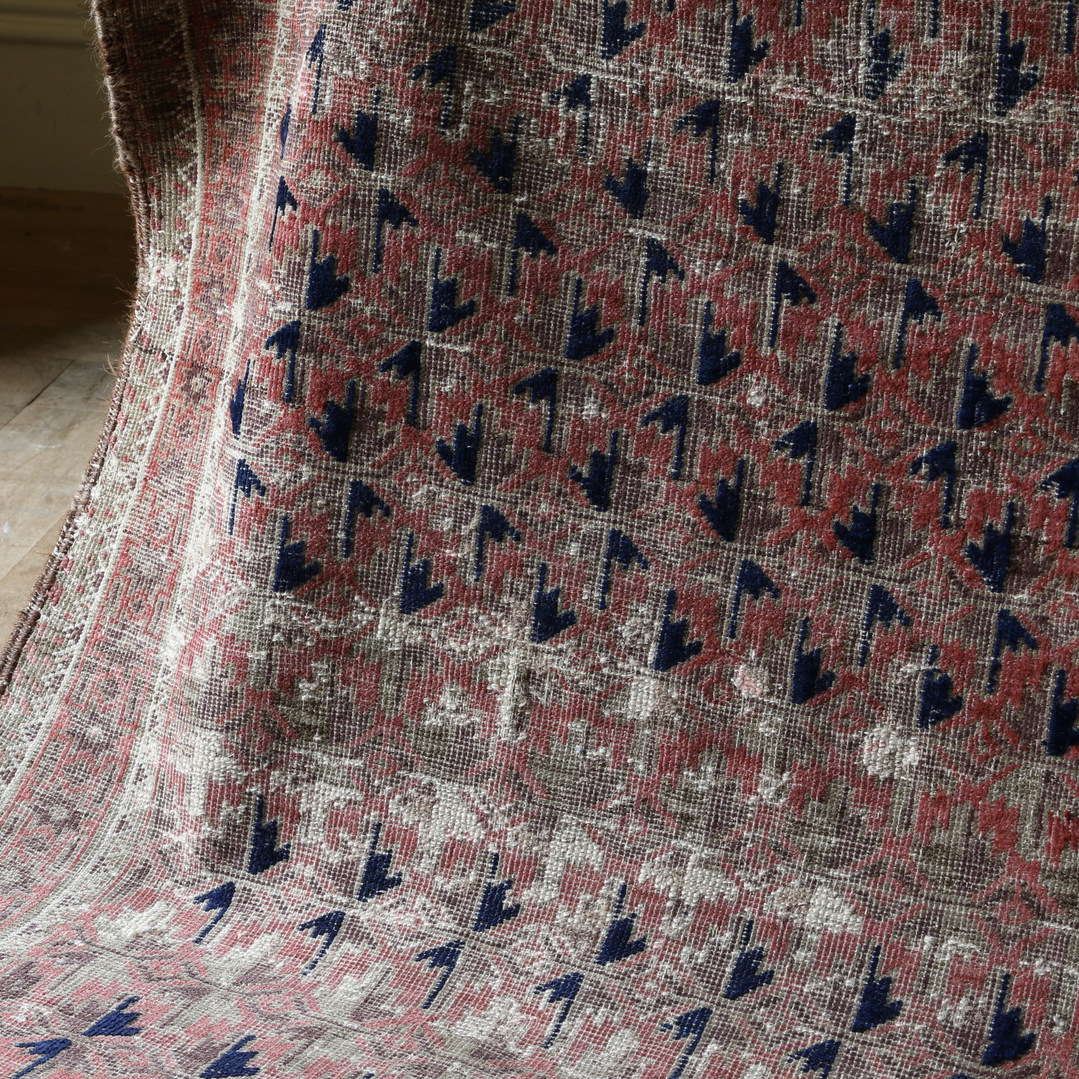 155-17 - Persian Carpet